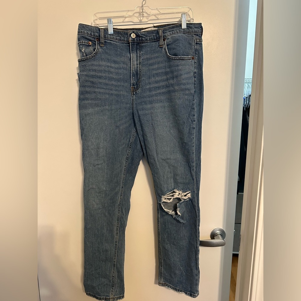 Abercrombie 90s slim straight ultra high rise, 32/14s